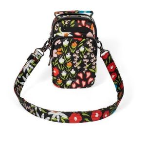 Lug Skeeter Mini SE Convertible Crossbody Wild Fields NWT